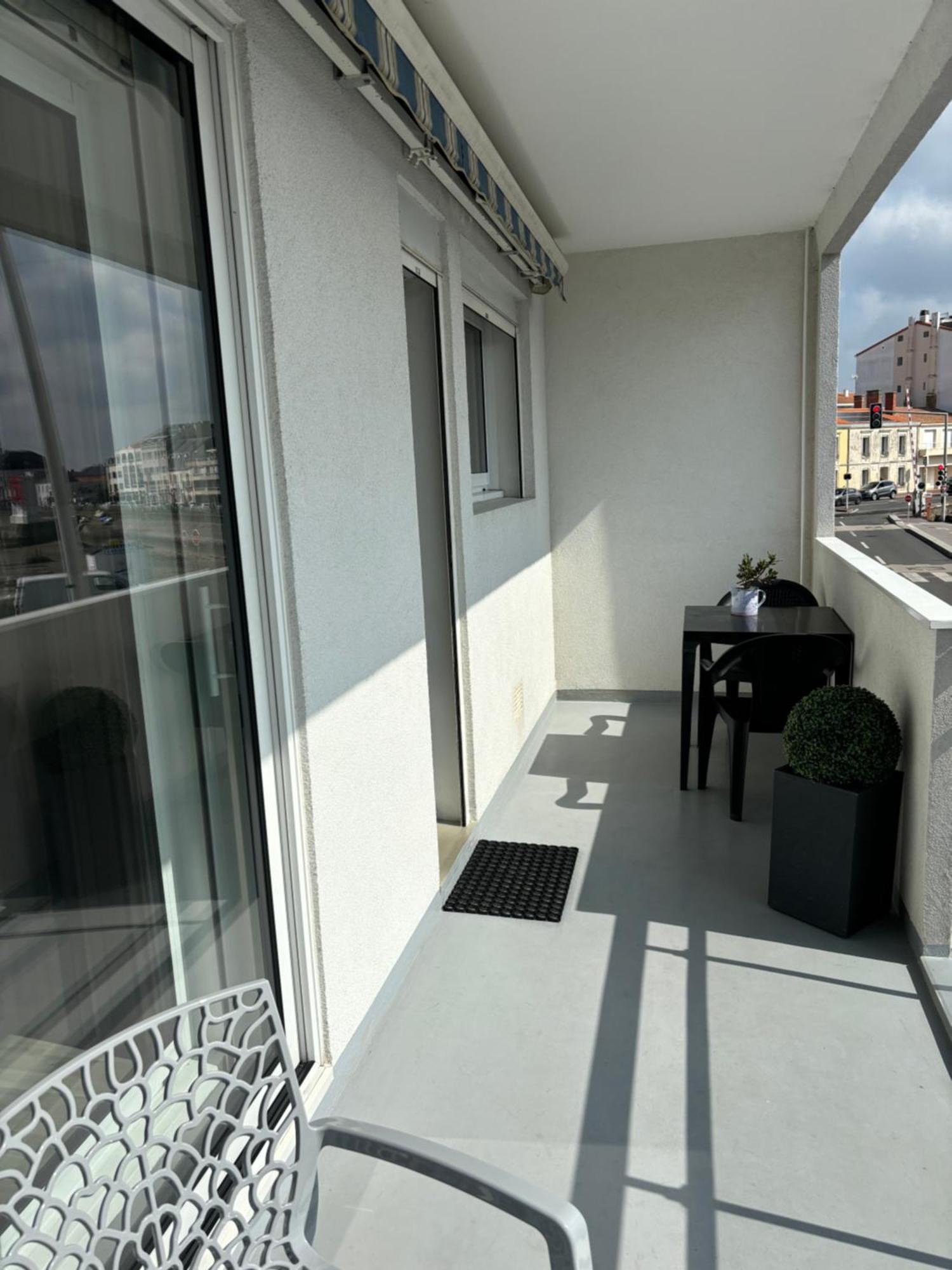 Ferienwohnung Vue Panoramique Port Et Ocean Saint-Gilles-Croix-de-Vie Exterior foto